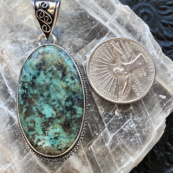 African Turquoise Stone Crystal Pendant Jewelry - Picture 8 of 8